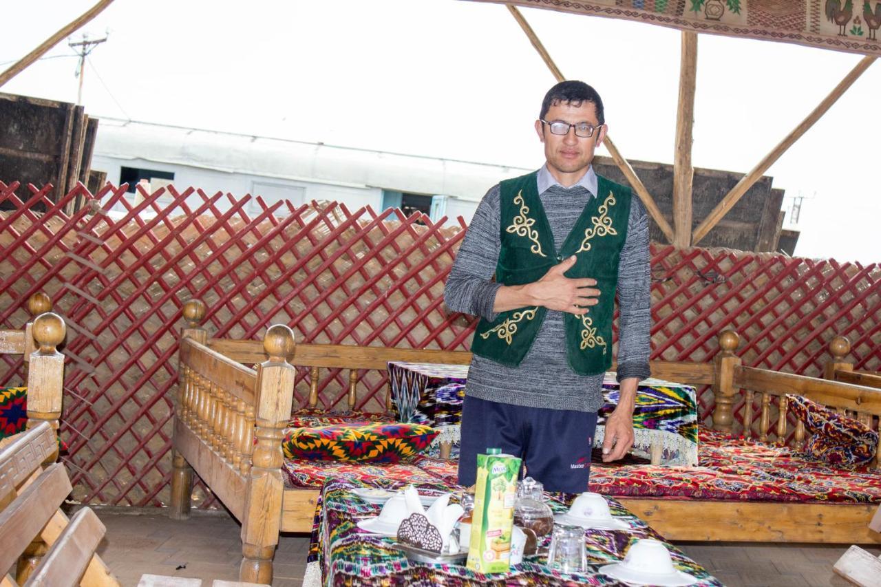 Kyzylkum Nights Camp & Family Yurt Hotell Nurota Exteriör bild