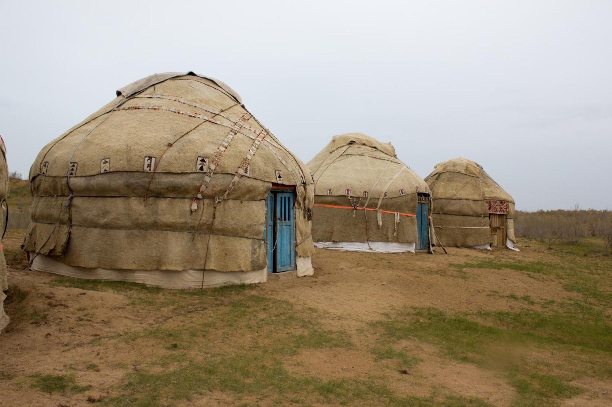Kyzylkum Nights Camp & Family Yurt Hotell Nurota Exteriör bild