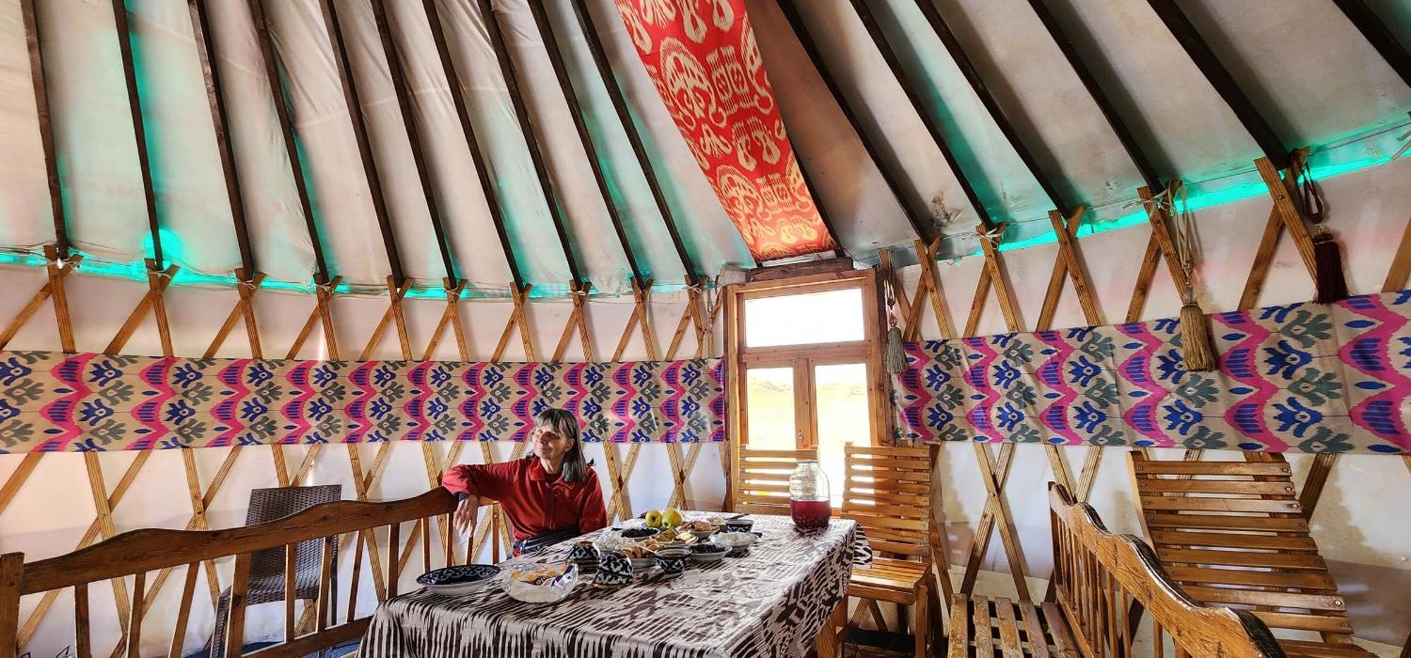 Kyzylkum Nights Camp & Family Yurt Hotell Nurota Exteriör bild